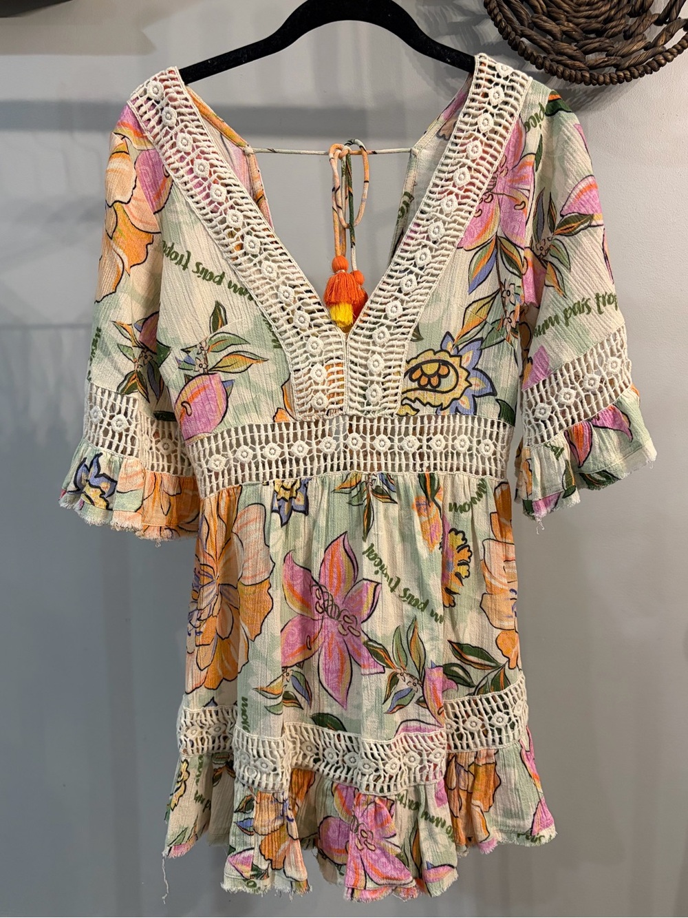 Z&L Crochet Mini Dress Floral Crochet-Trim Swim Coverup mini dress size small